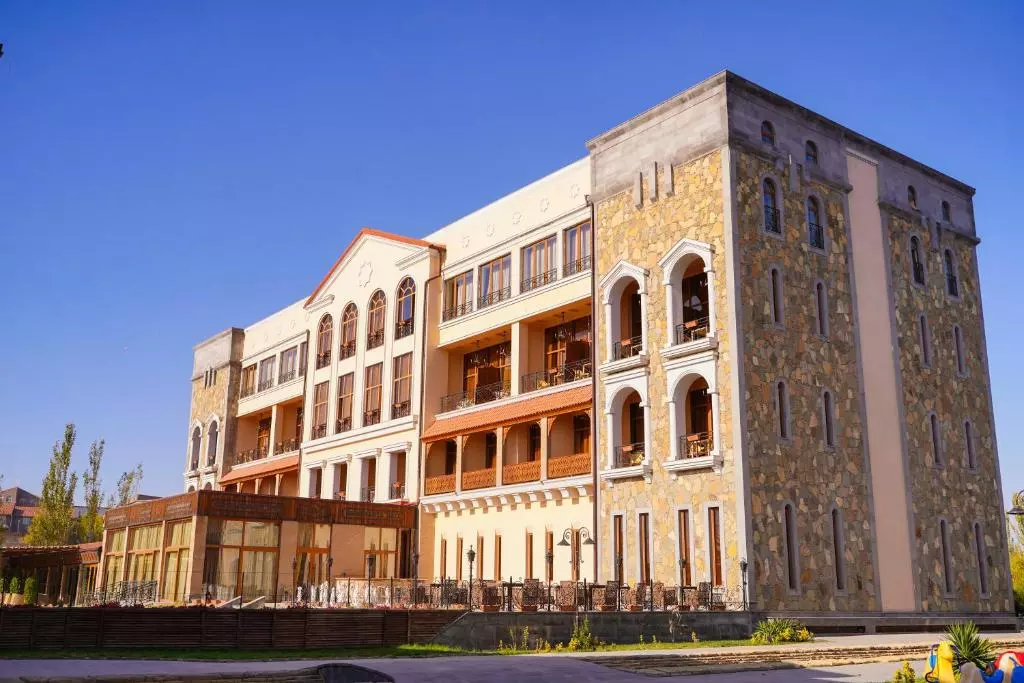 هتل کاکاسوس ایروان